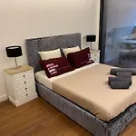 Orpheu Deluxe - Parque Nacoes Apartment Lisbon