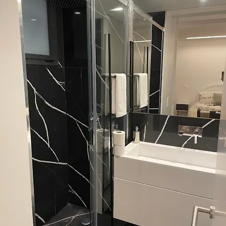 Orpheu Deluxe - Parque Nacoes *